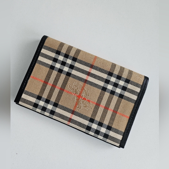 Burberry Nova Check Mini Agenda Cover/Address Book - Picture 2 of 8